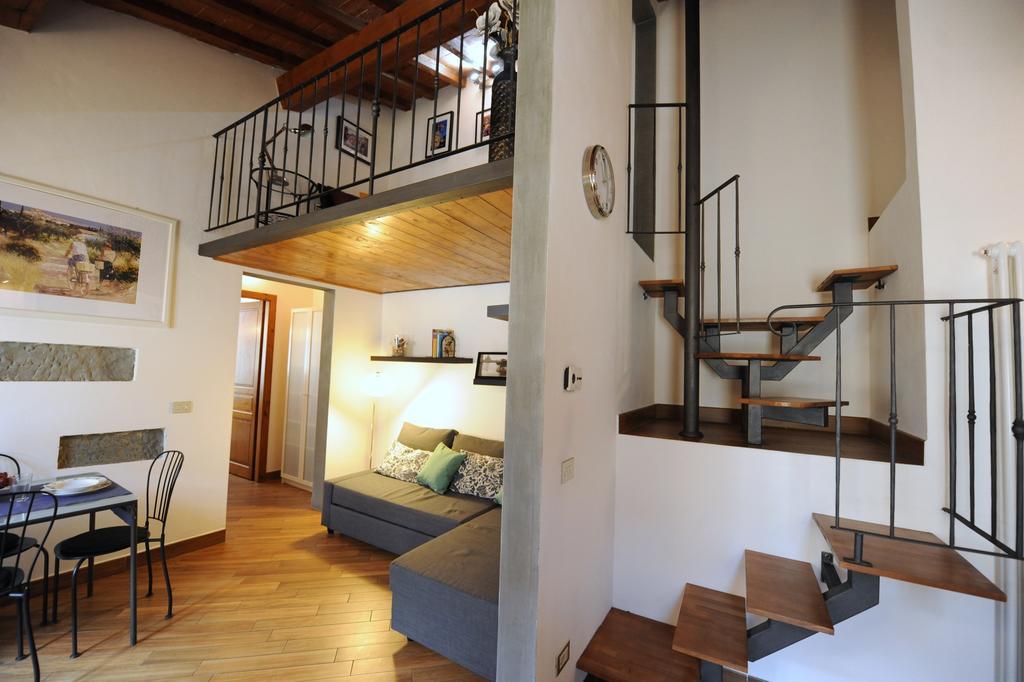 פירנצה Acacia Apartments Salvia-Rosmarino מראה חיצוני תמונה
