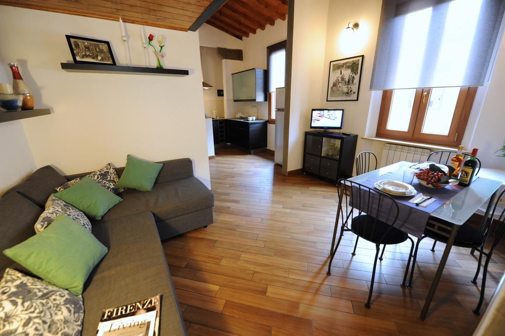 פירנצה Acacia Apartments Salvia-Rosmarino מראה חיצוני תמונה