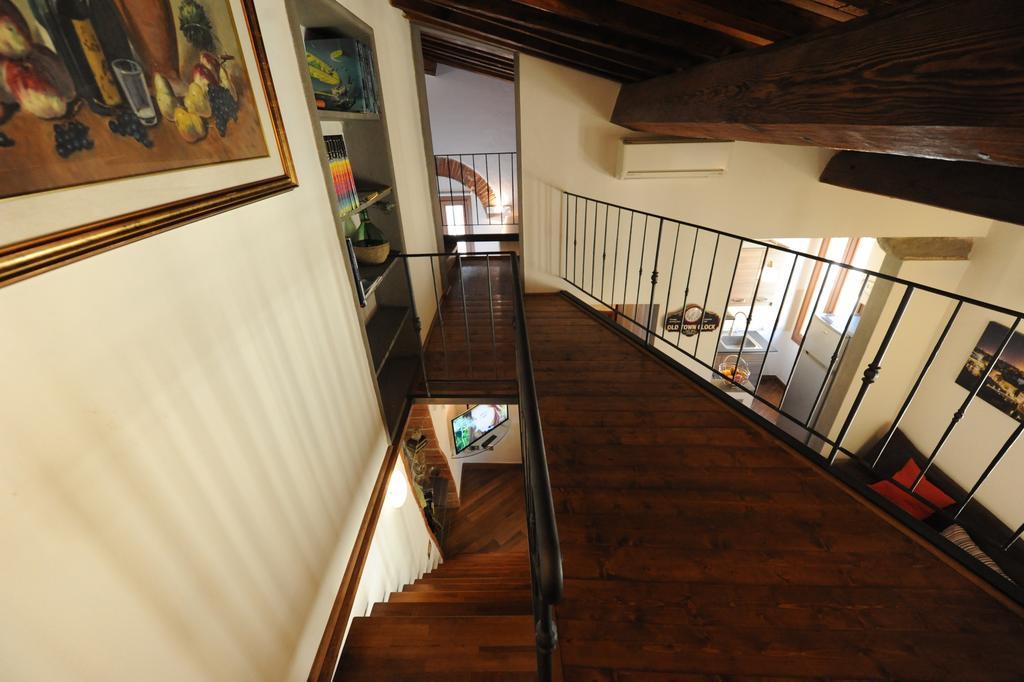 פירנצה Acacia Apartments Salvia-Rosmarino מראה חיצוני תמונה