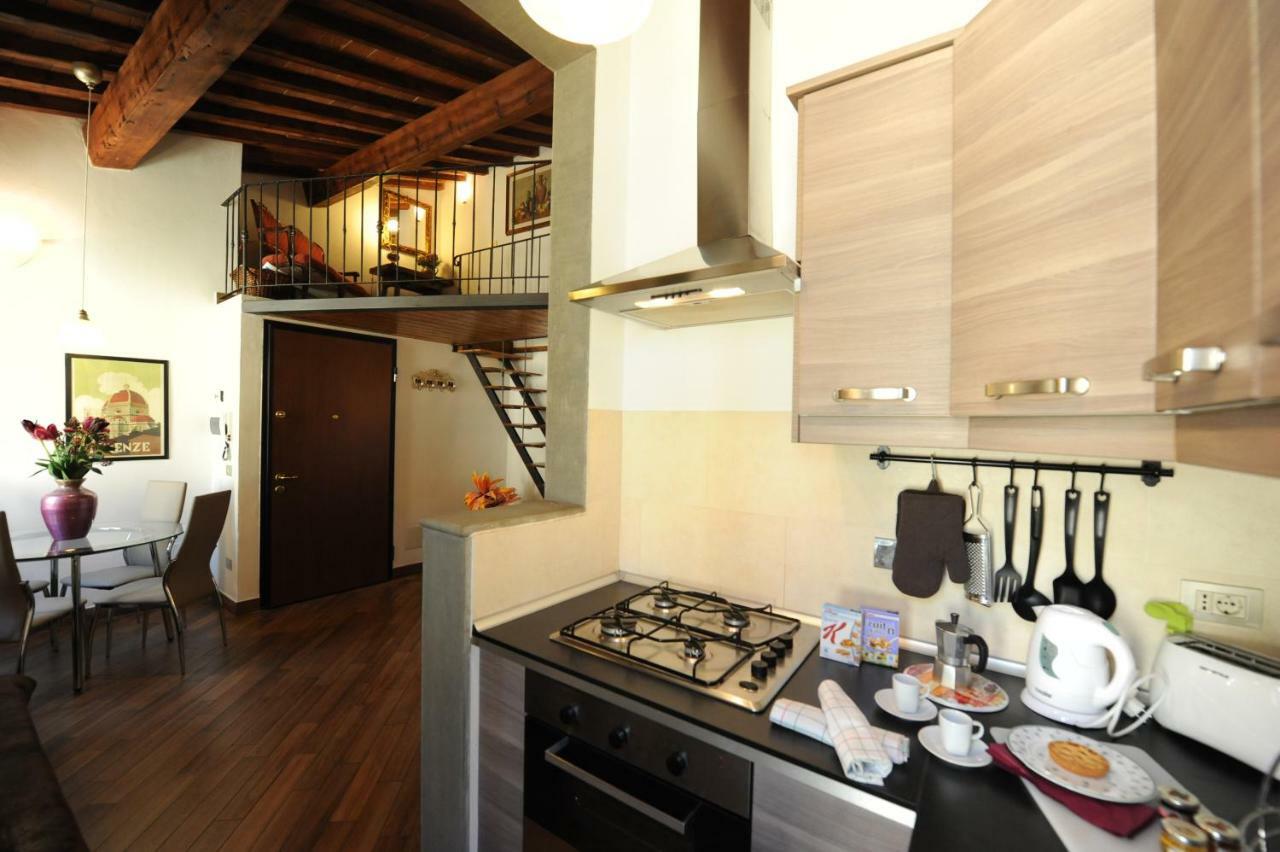 פירנצה Acacia Apartments Salvia-Rosmarino מראה חיצוני תמונה